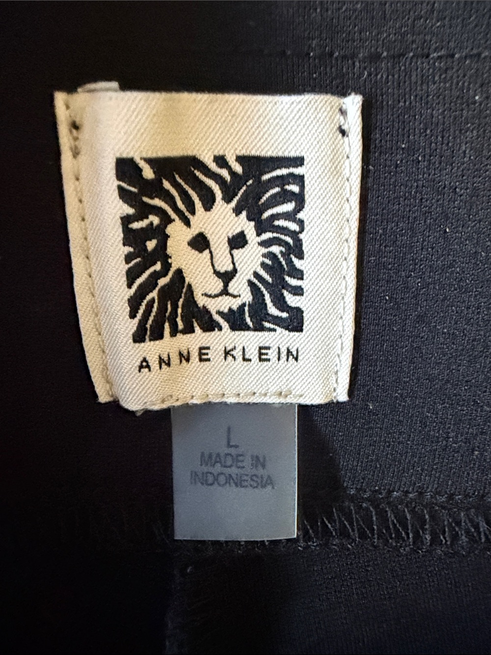 Anne Klein Bermuda Preppy Shorts Upscale Stretch minimalist Polished BLACK Sz. L - Picture 4 of 8
